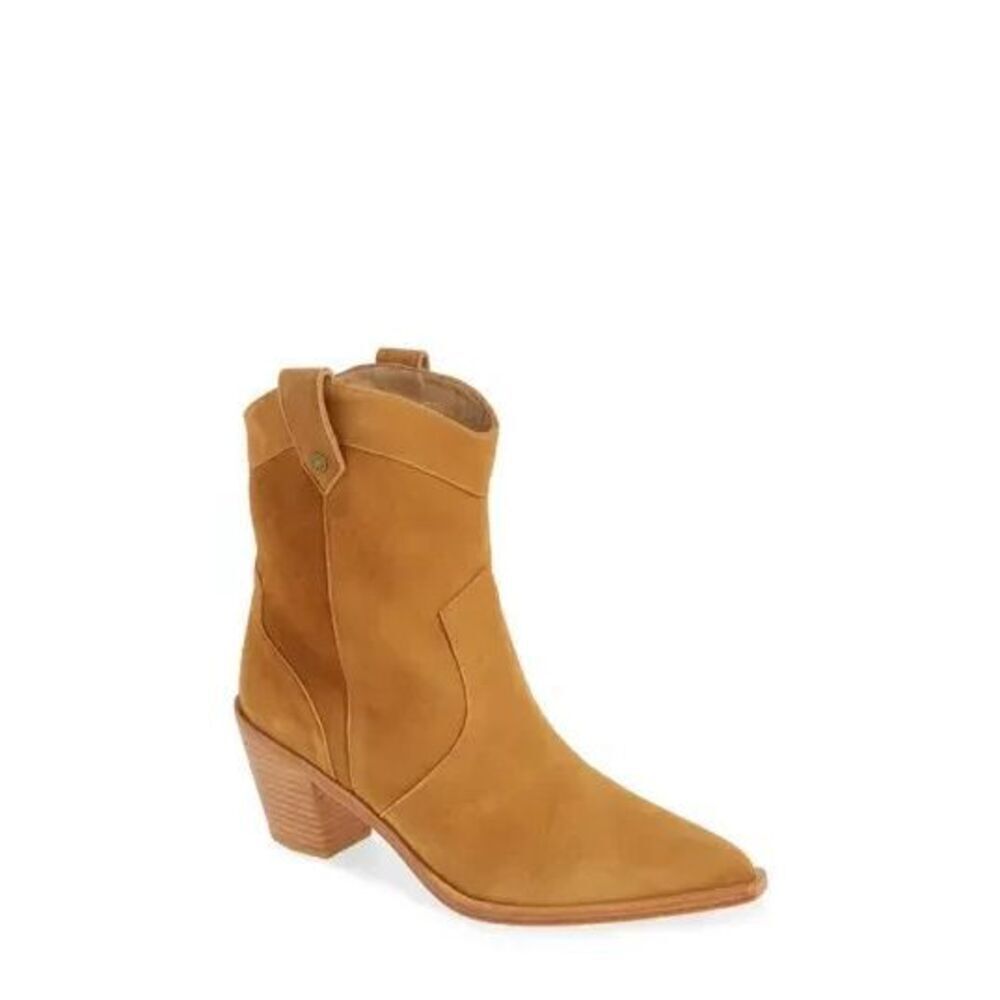 New 7 for all mankind western inspired ankle boots in Cognac size 10